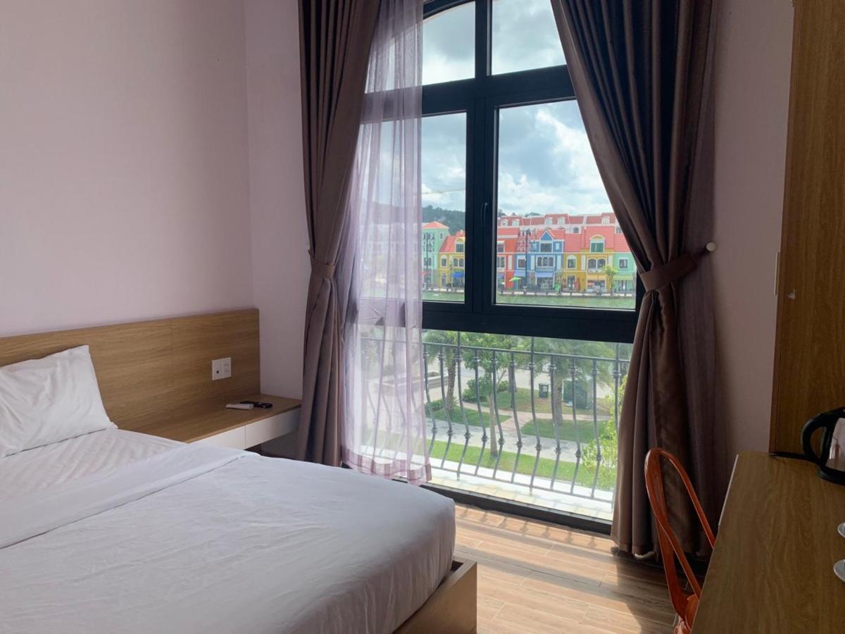 3 Rau House Grand World Phu Quoc Apartment Exterior photo