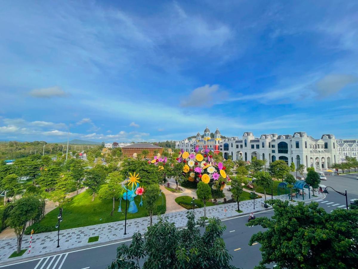 3 Rau House Grand World Phu Quoc Apartment Exterior photo